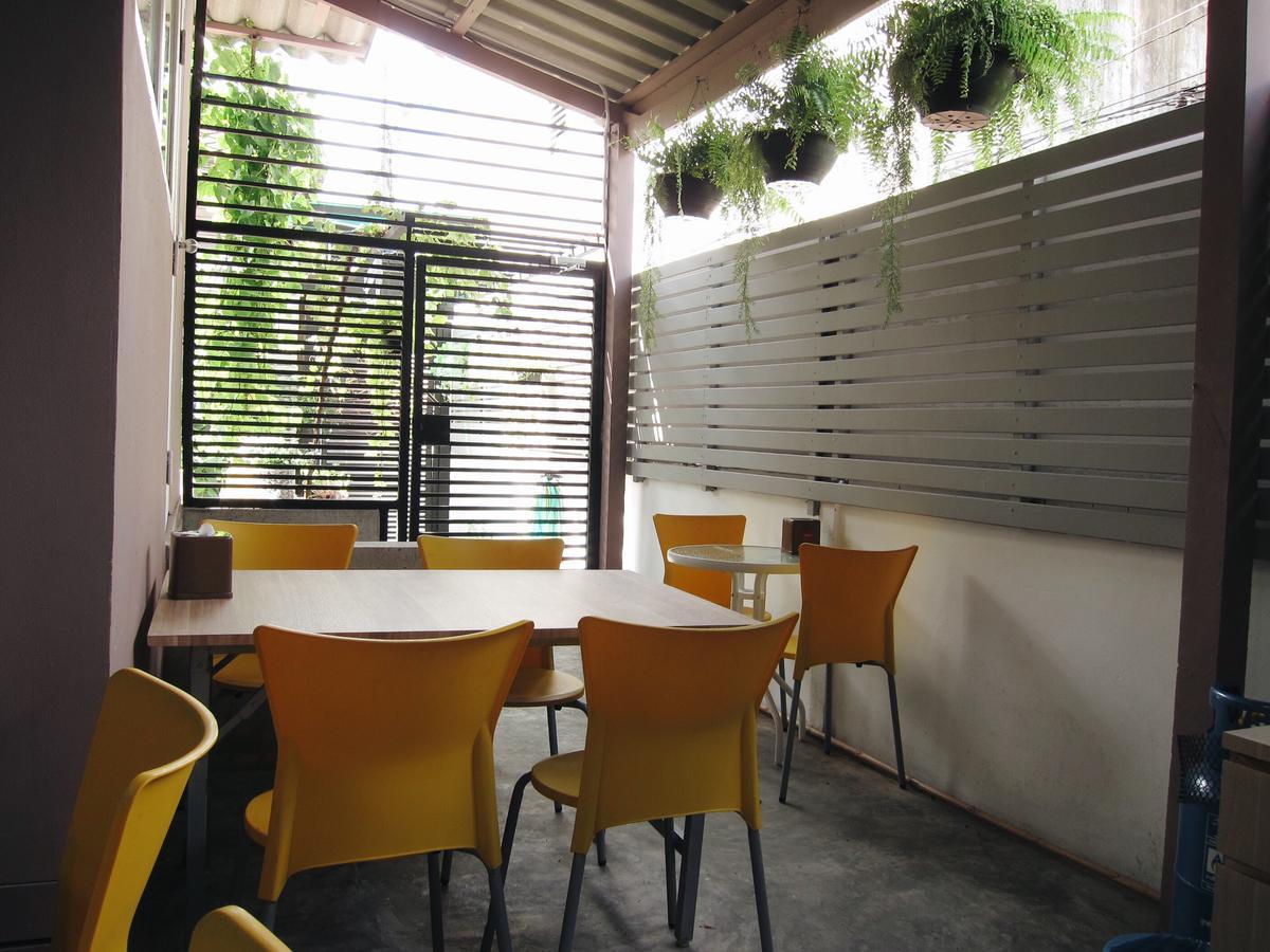 Hostel Baan Nai Trok Bangkok Exteriér fotografie